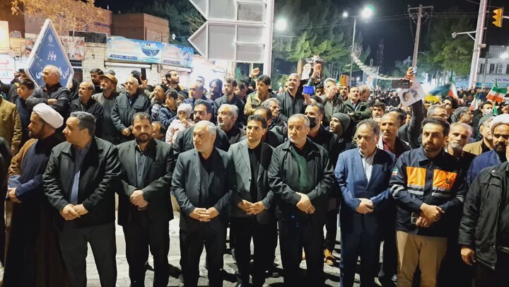 تصاویر| اجتماع مردمی بیعت با رهبر معظم انقلاب در قاین