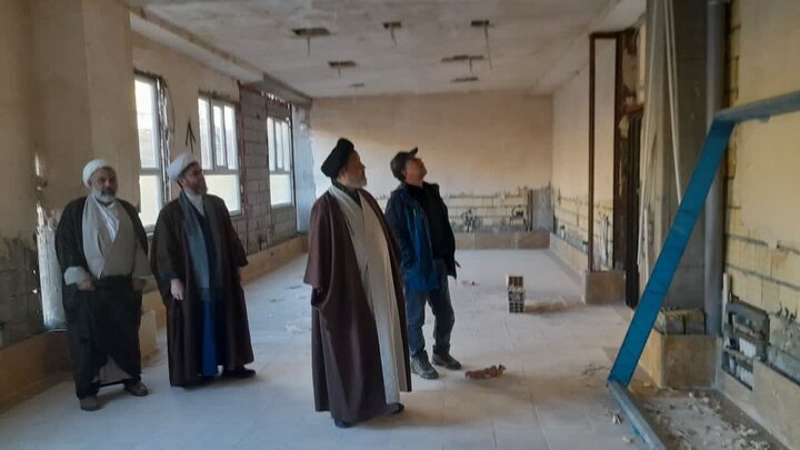 تصاویر/ بازدید مدیر حوزه علمیه خواهران آذربایجان غربی از پروژه ساخت مدرسه علمیه خواهران شهرستان ماکو