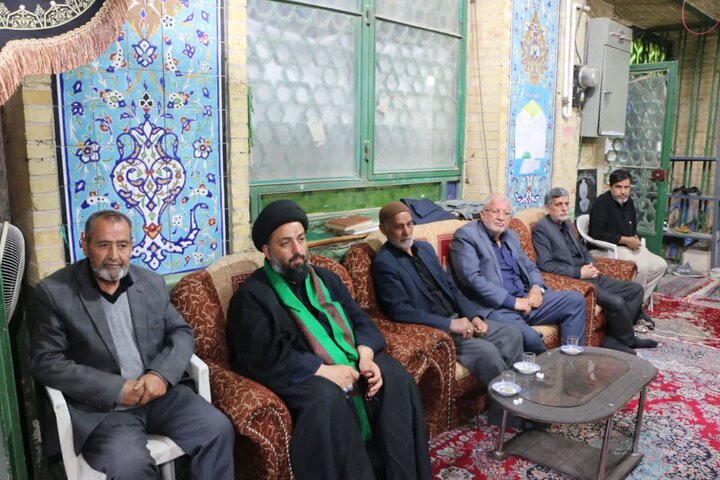 تصاویر/ محفل انس با قرآن کریم در زارچ و تجدید بیعت با رهبر و میثاق با شهدا