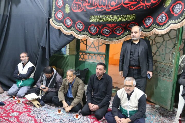 تصاویر/ محفل انس با قرآن کریم در زارچ و تجدید بیعت با رهبر و میثاق با شهدا