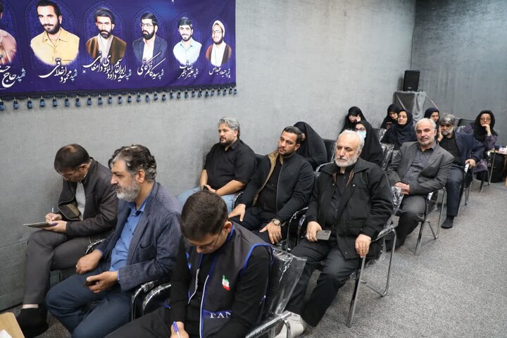 تصاویر/ نماینده ولی‌فقیه در استان سمنان در دیدار با جمعی از اصحاب رسانه و مطبوعات