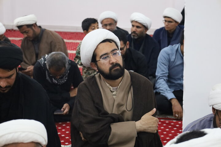تصاویر/ بیعت طلاب و روحانیون شرق استان هرمزگان با امام امت