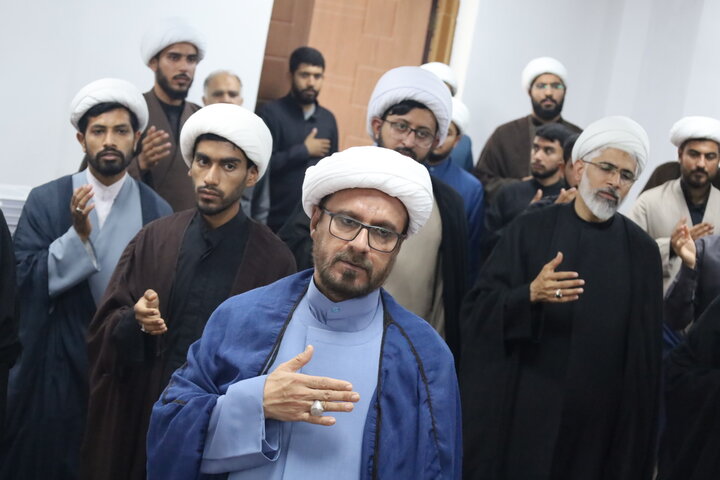 تصاویر/ بیعت طلاب و روحانیون شرق استان هرمزگان با امام امت