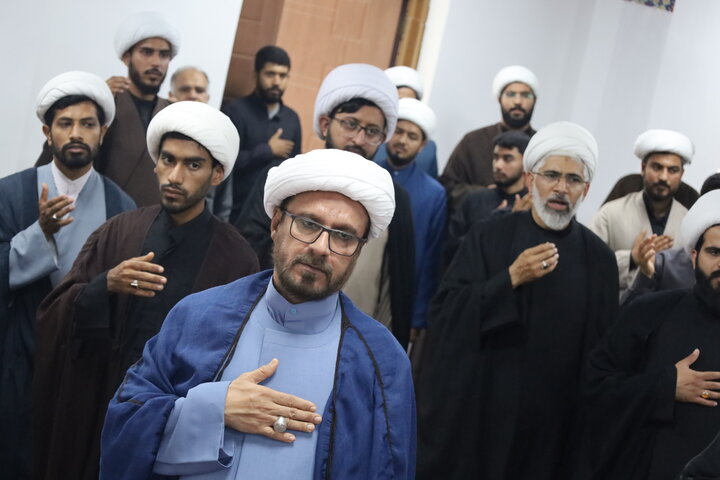 تصاویر/ بیعت طلاب و روحانیون شرق استان هرمزگان با امام امت