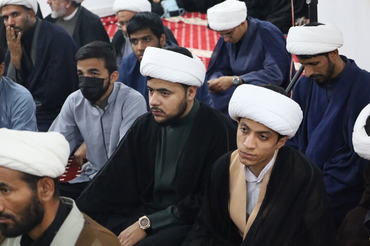 تصاویر/ بیعت طلاب و روحانیون شرق استان هرمزگان با امام امت