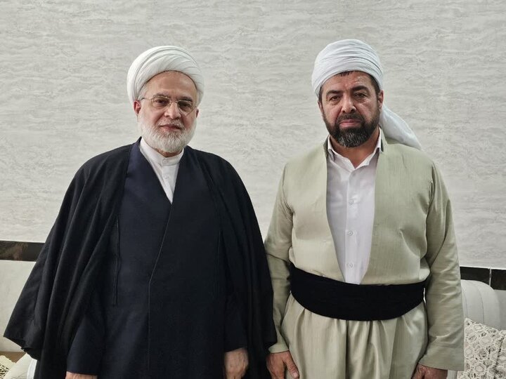 تصاویر/ دیدار نماینده ولی فقیه با ائمه جمعه شهرستان مریوان