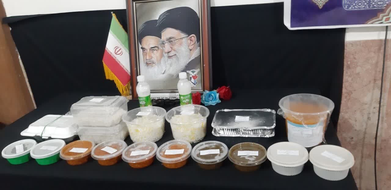 بانوان طلبه مدرسه علمیه الزهرا(س) شهر ماهان در صف مقدم جبهه جهاد رمضان+ تصاویر