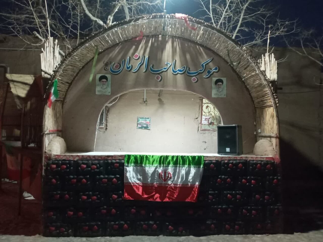 بانوان طلبه مدرسه علمیه الزهرا(س) شهر ماهان در صف مقدم جبهه جهاد رمضان+ تصاویر