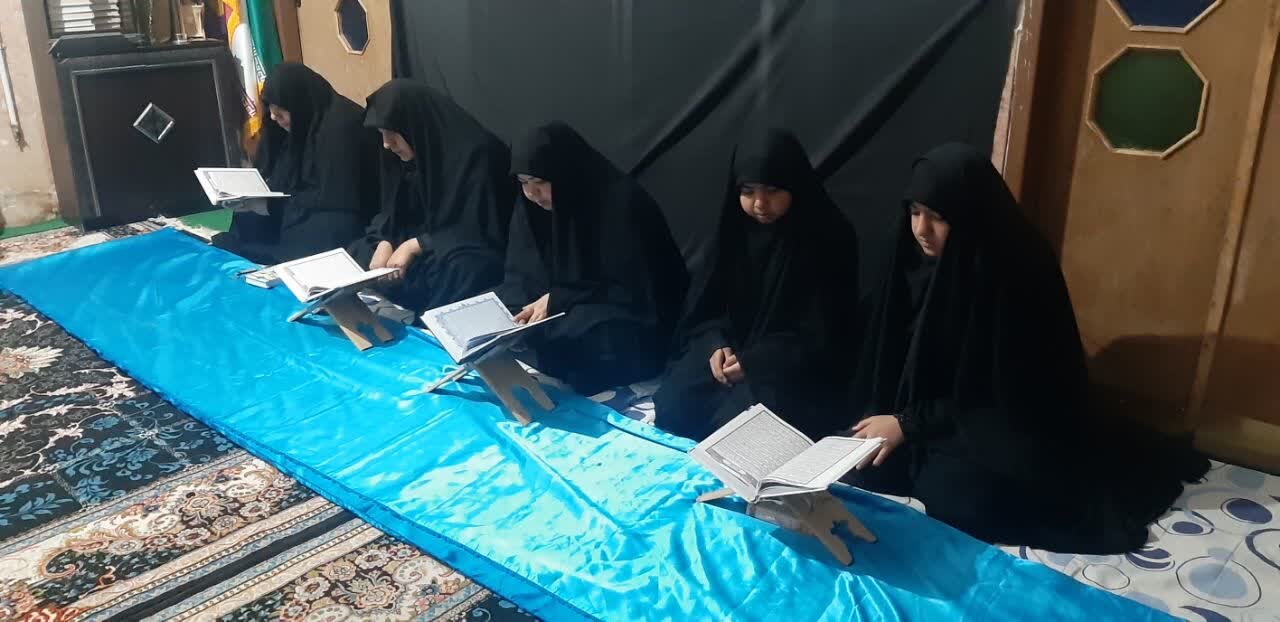 بانوان طلبه مدرسه علمیه الزهرا(س) شهر ماهان در صف مقدم جبهه جهاد رمضان+ تصاویر
