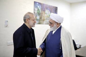 خون شهیدان راه عزت و پیشرفت ایران اسلامی را روشن‌تر می‌کند