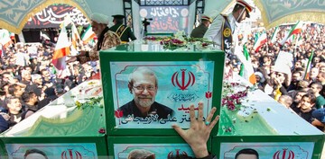 وداع ملت قهرمان ایران با شهدای ناو دنا