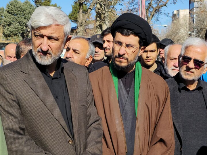 تشییع پیکر شهید فریدونی ولاشجردی در تویسرکان