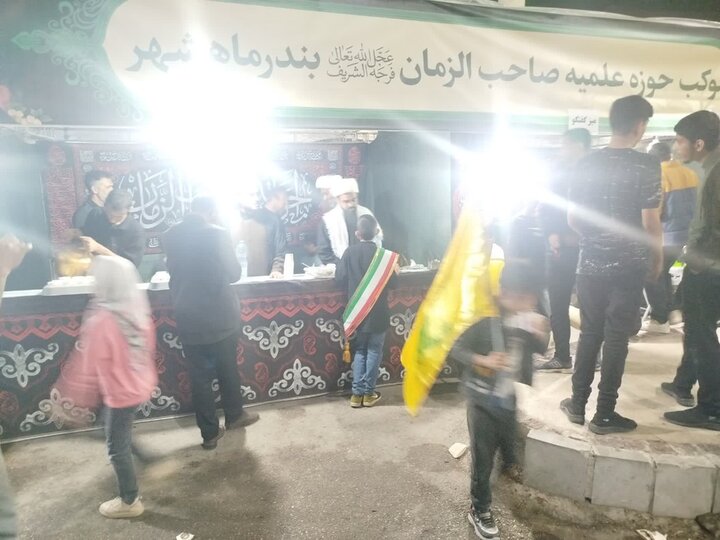 تصاویر/فعالیت طلاب مدرسه علمیه صاحب الزمان(عج) بندر ماهشهر در جنگ رمضان