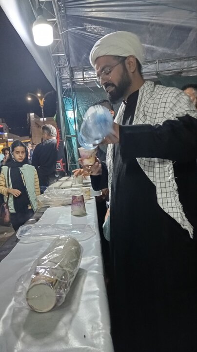 تصاویر/فعالیت طلاب مدرسه علمیه صاحب الزمان(عج) بندر ماهشهر در جنگ رمضان