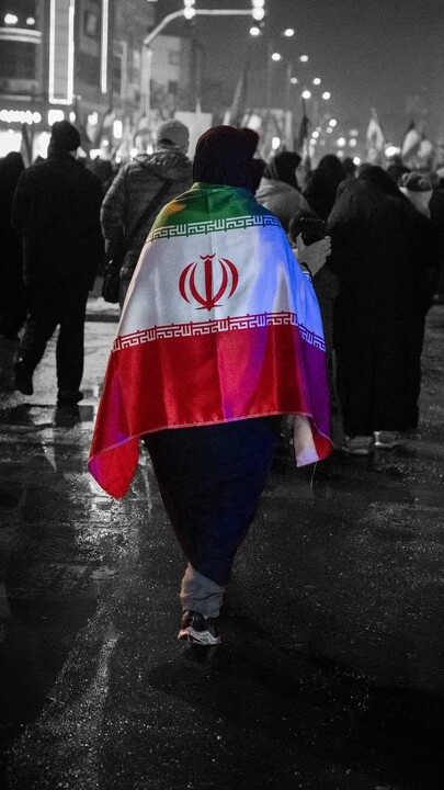هجدهمین تجمع مردم کرج در مــراسم شهـــــــادت قائــــــــد امــــــت و بـیـــعت بـــا حضرت آیت الله سید مجتبی حسینی خامنه‌ای
