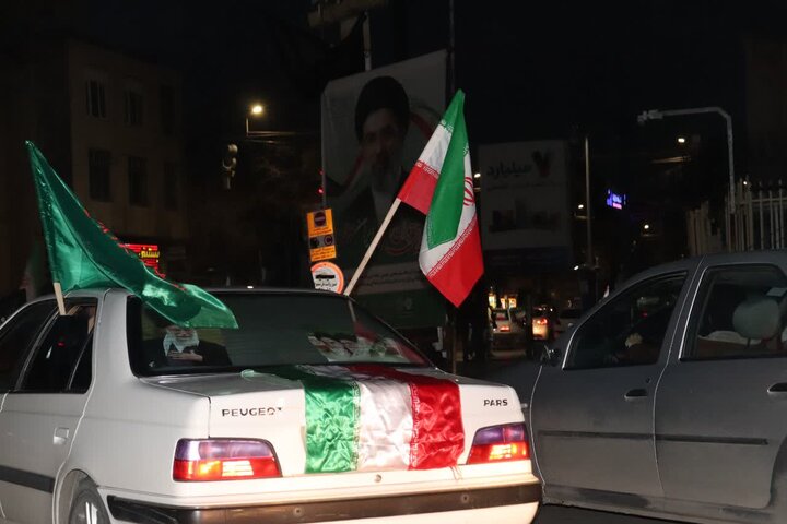 تصاویر/ راه اندازی حرکت و کاروان خودرویی در ارومیه به همت طلاب مدرسه علمیه امام خامنه‌ای