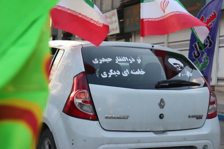 تصاویر/ راه اندازی حرکت و کاروان خودرویی در ارومیه به همت طلاب مدرسه علمیه امام خامنه‌ای