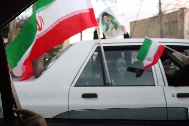 تصاویر/ راه اندازی حرکت و کاروان خودرویی در ارومیه به همت طلاب مدرسه علمیه امام خامنه‌ای