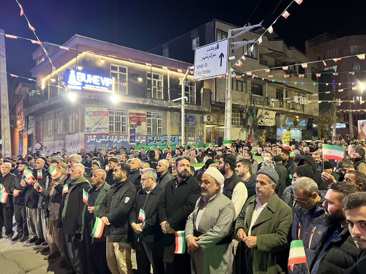 تصاویر/ تجمع مردمی در سردشت در حمایت از انقلاب اسلامی و رهبر معظم انقلاب