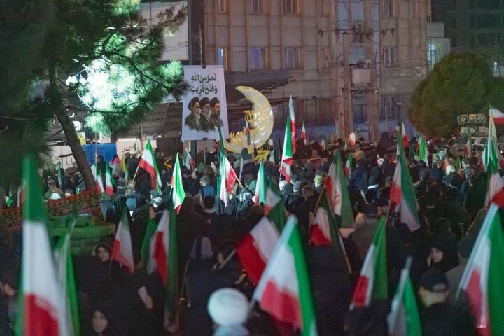 تصاویر/ هفدهمین شب از حضور پر شکوه مردم غیور و شهید پرور منطقه۲ شهر تهران