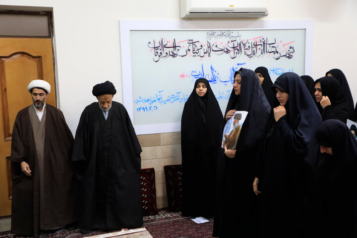 تصاویر| تجدید میثاق بانوان بیرجندی با سومین رهبر جمهوری اسلامی