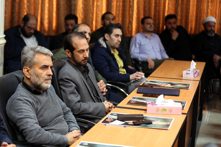 تصاویر/ مراسم بزرگداشت رهبر شهید و بیعت با رهبر در دانشگاه ادیان و مذاهب