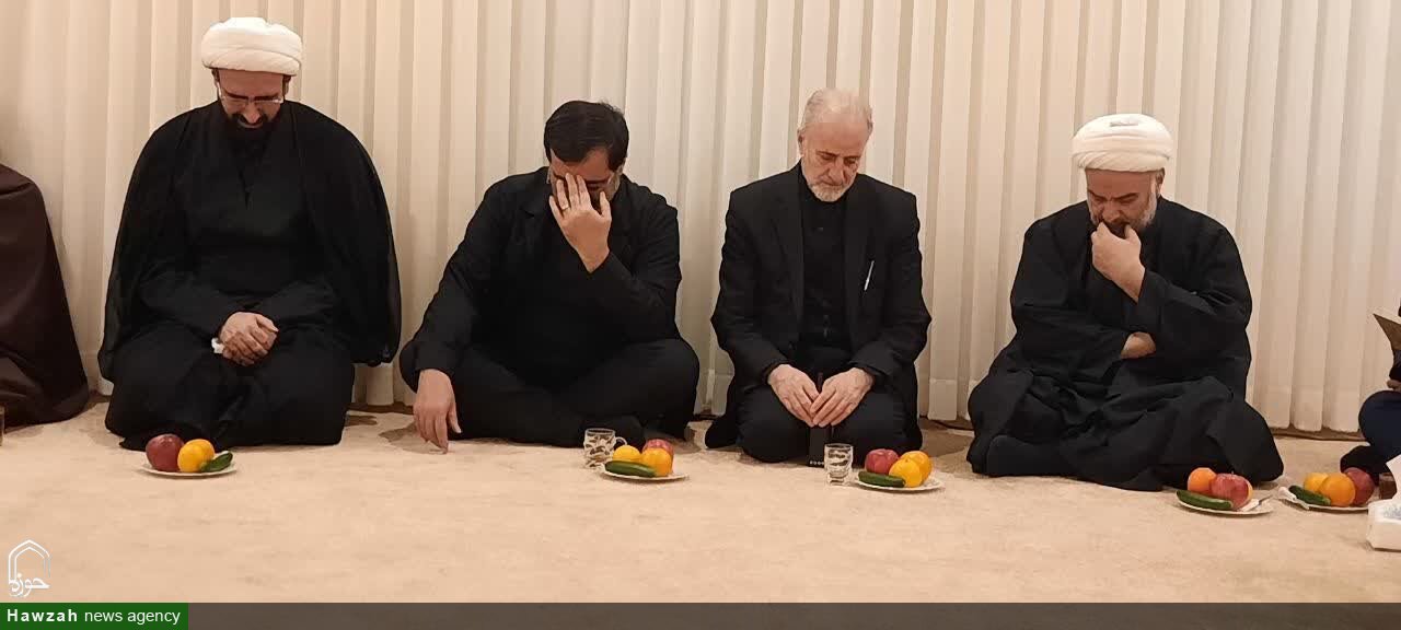 دیدار استاندار قم با خانواده شهید لاریجانی