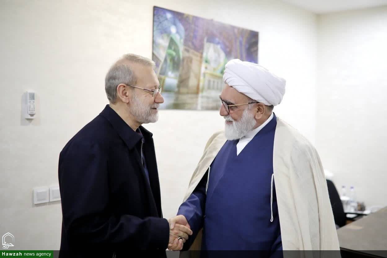 خون شهیدان راه عزت و پیشرفت ایران اسلامی را روشن‌تر می‌کند