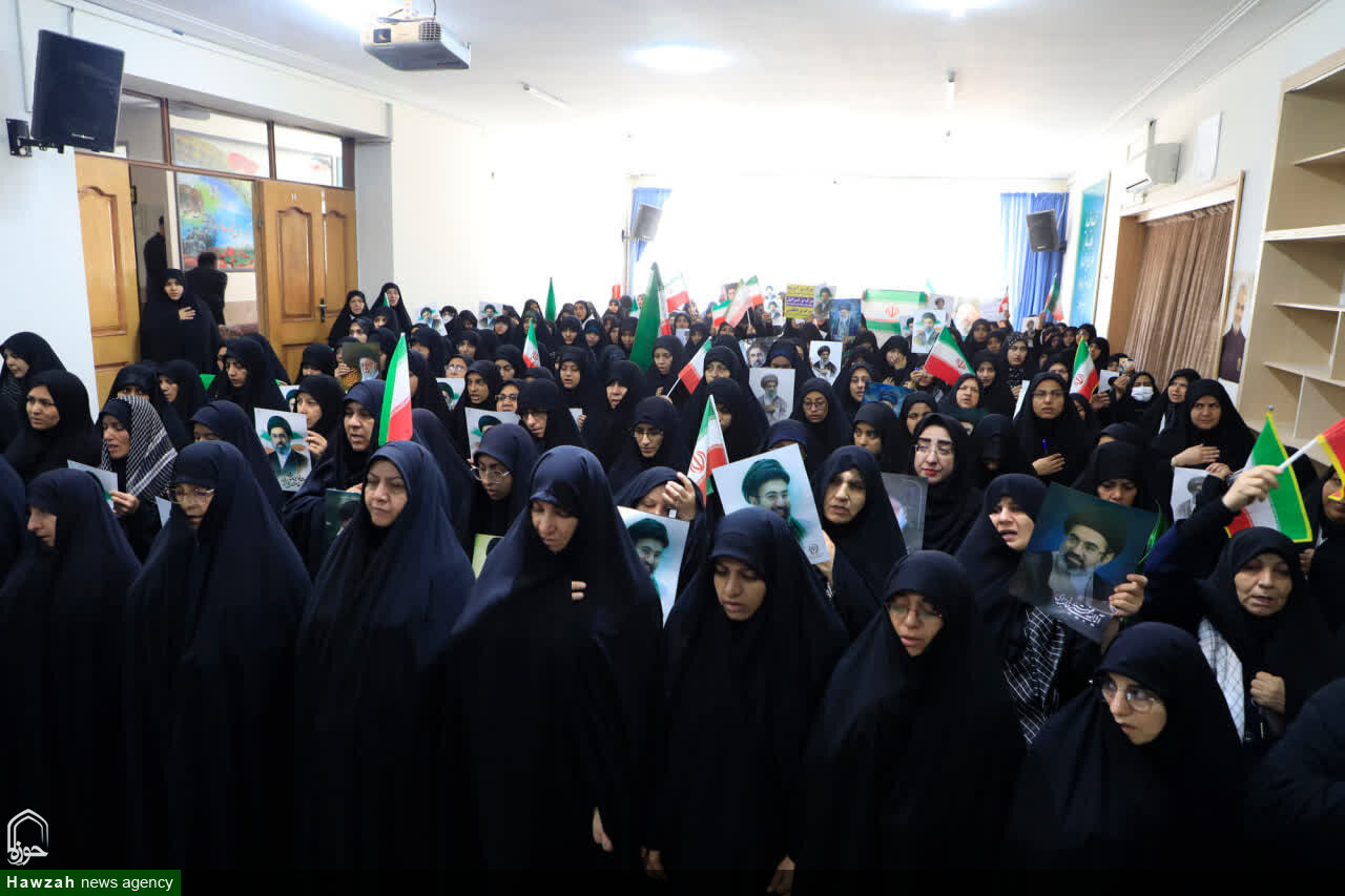 رسالتهای سهگانه انقلاب اسلامی و بیداری جهانی؛ ولایت، ضامن اجرای قانون الهی