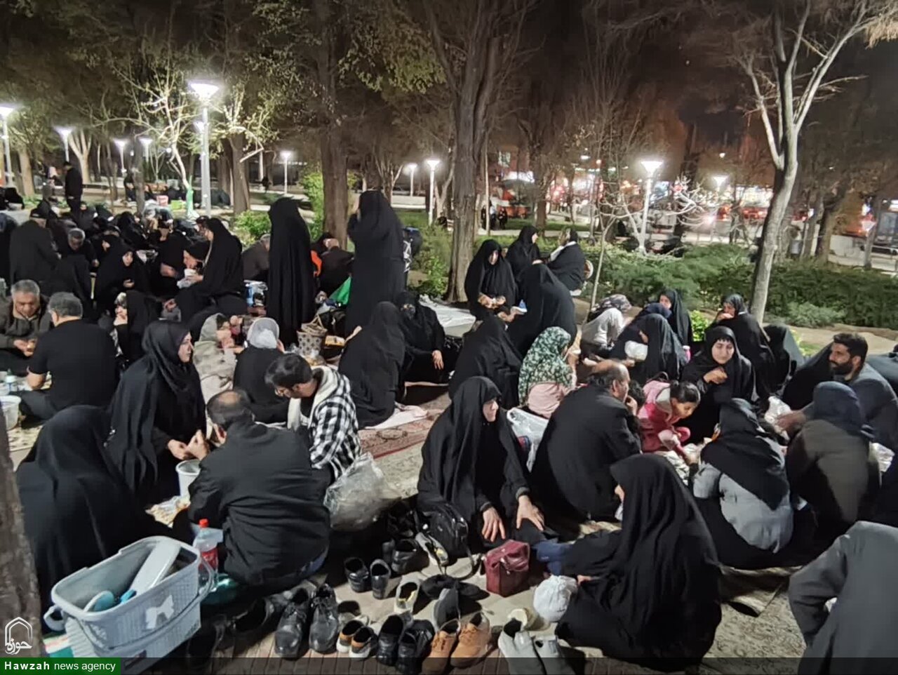 اصفهانی‌ها هر روز قبل از افطار در میادین شهر حضور یابند