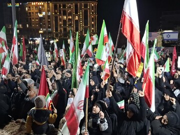 فیلم/ اجتماع بزرگ مردم ولایتمدار کاشان همراه با مراسم وداع با شهید محمدحسین رضایی