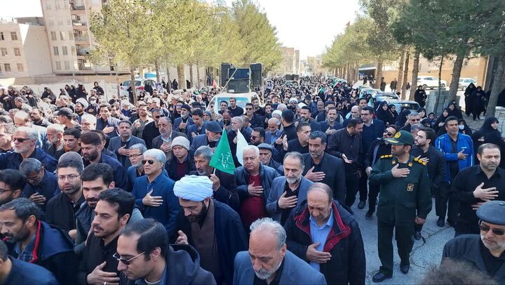 تصاویر/تشییع پیکر پاک معلم شهیده در محلات