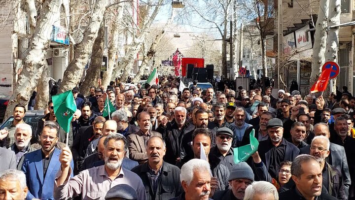تصاویر/تشییع پیکر پاک معلم شهیده در محلات