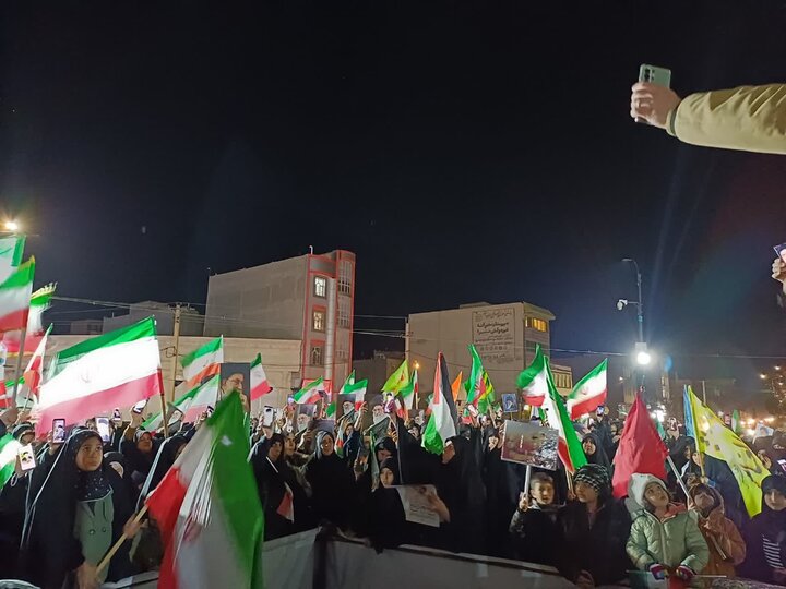 تصاویر/نوزدهمین گردهمایی باشکوه مردم شهرستان زرندیه
