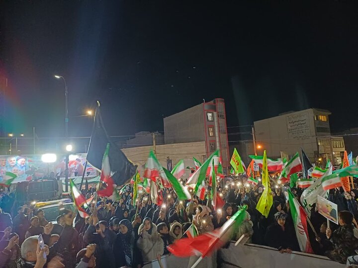 تصاویر/نوزدهمین گردهمایی باشکوه مردم شهرستان زرندیه