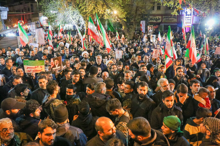 تصاویر/ آئین استقبال مردم قم از پیکر مطهر شهیدان لاریجانی