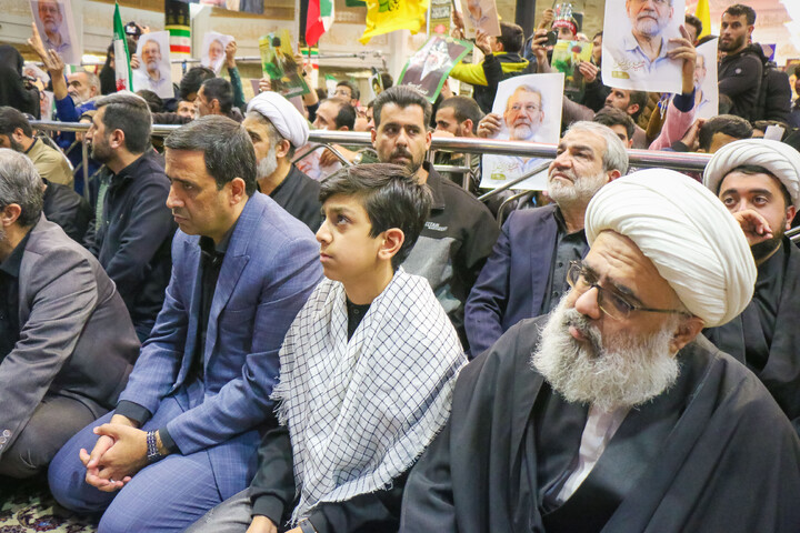 تصاویر/ مراسم وداع با پیکر شهید دکتر علی لاریجانی و فرزند شهیدش در حرم حضرت معصومه سلام‌الله‌علیها