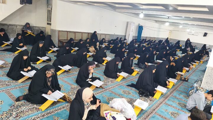 تصاویر/ ترتیل خوانی قرآن کریم در بندر امام حسن(ع)