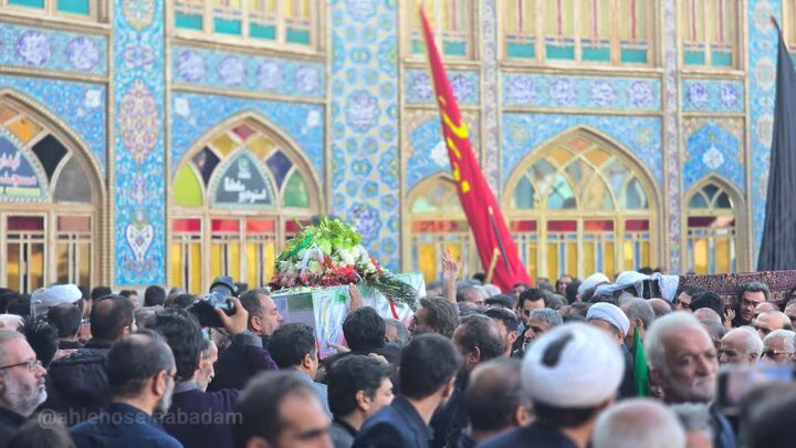 تصاویر/مراسم تشییع پیکر پاک شهید نخبه مهندس شهید علیرضا دهقانی‌آرانی در آران وبیدگل