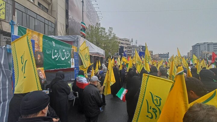 تصاویر / برپایی موکب مدرسه علمیه امام رضا علیه السلام تهران