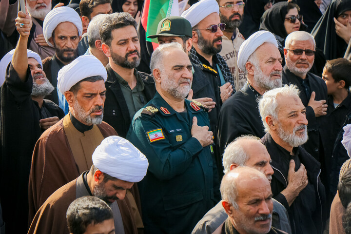 تصاویر/ تشییع شهید مظلوم دکتر علی لاریجانی و فرزند عزیزش