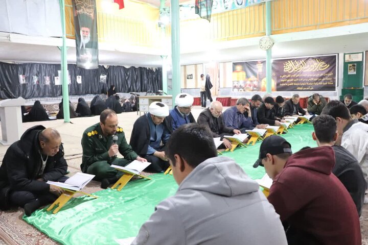 تصاویر/تجلیل از برگزیدگان آزمون حفظ قرآن کریم همراه با پویش جمع خوانی سوره فتح در شازند