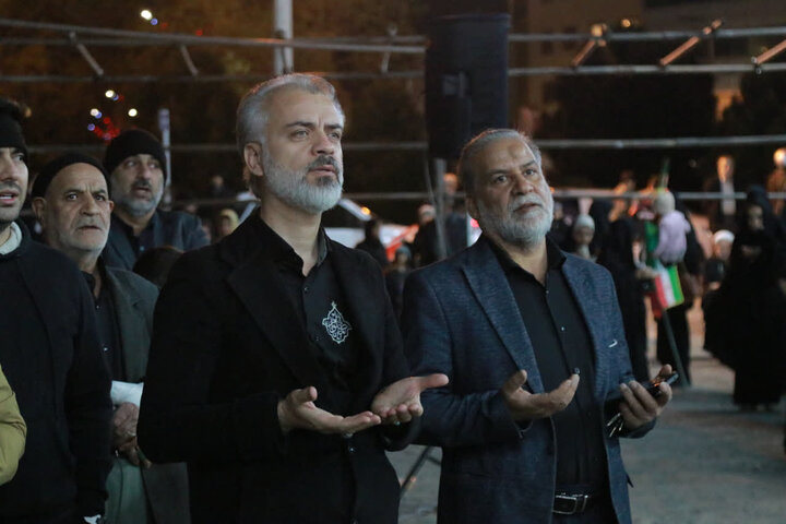 تصاویر/ اجتماع با شکوه مردم انقلابی فین و کاشان