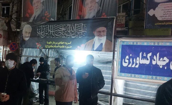 تصاویر/برپایی موکب مدرسه علمیه امام صادق شهرستان قروه