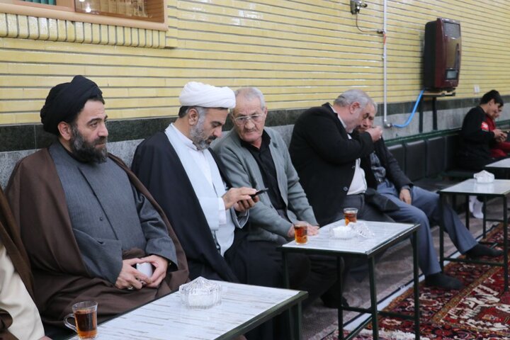 تصاویر/ توزیع صد بسته معیشتی بین نیازمندان به همت مسجد امام ارومیه
