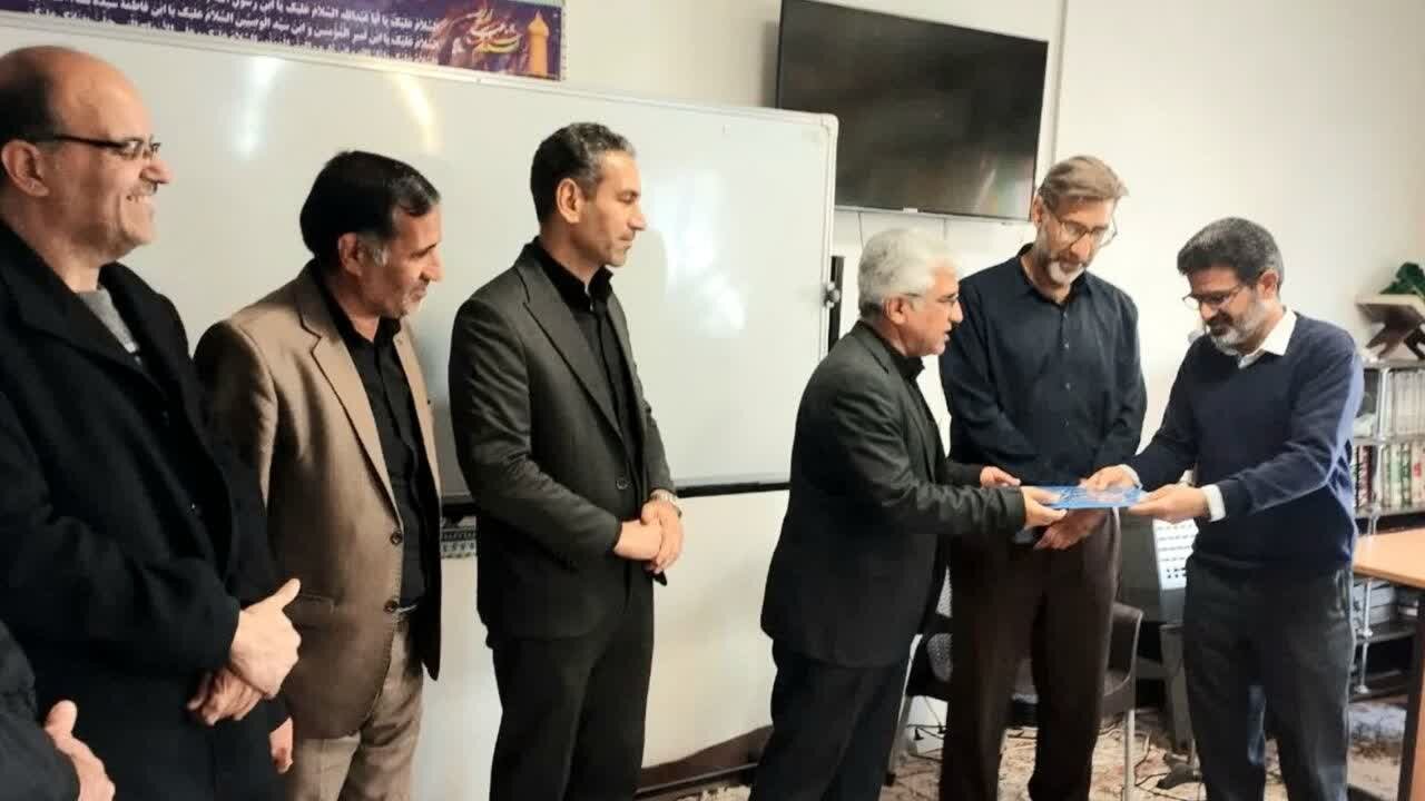 آیین تکریم و معارفه رئیس بنیاد شهید و امور ایثارگران آران و بیدگل برگزار شد