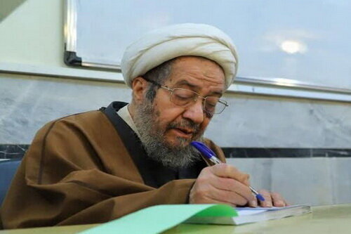آیت الله مقتدایی شهادت دکتر علی لاریجانی را تسلیت گفت