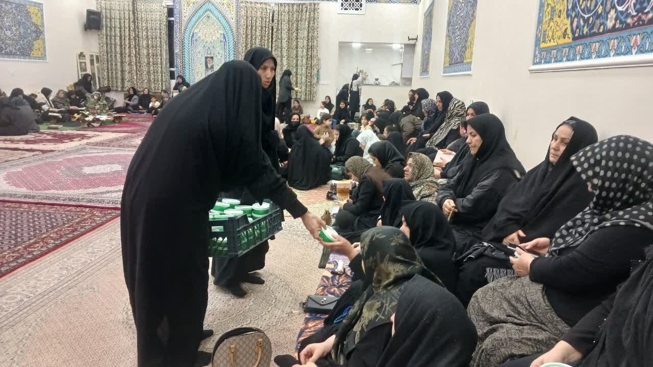 طلاب خواهر چایپاره؛ همگام با مردم پشتیبان رزمندگان در جنگ رمضان هستند+ عکس