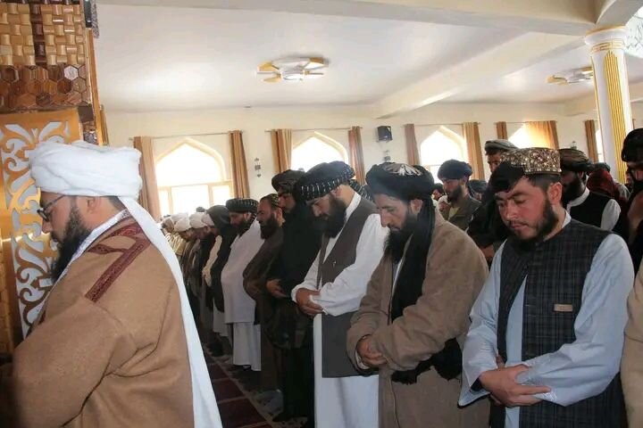 کابل میں حوزہ علمیہ خاتم النبیین (ص) پر طالبان کا دھاوا؛ شیعہ مظاہرین پر کریک ڈاؤن، متعدد افراد گرفتار