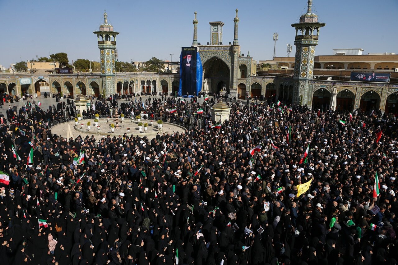 پیکر آیت‌الله جناتی شاهرودی در قم به خاک سپرده شد